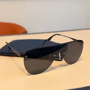 Le Specs black aviator sunglasses and case